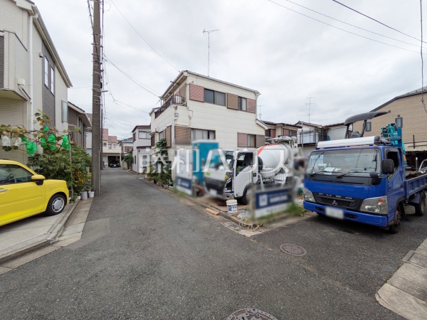 接道状況および現場風景 【練馬区大泉町1丁目】 接道状況および現場風景 【練馬区大泉町1丁目】
