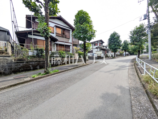 接道状況および現場風景 【八王子市片倉町】 接道状況および現場風景 【八王子市片倉町】