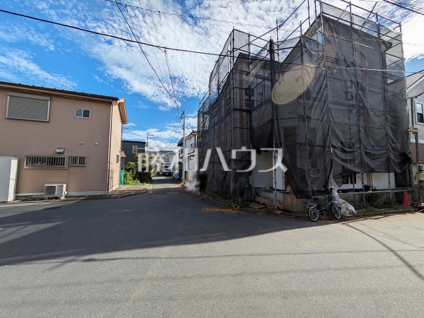 接道状況および現場風景 【練馬区大泉学園町3丁目】 接道状況および現場風景 【練馬区大泉学園町3丁目】