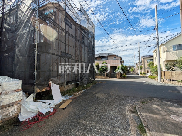 接道状況および現場風景 【練馬区大泉学園町3丁目】 接道状況および現場風景 【練馬区大泉学園町3丁目】