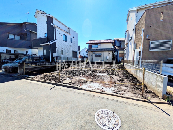 現地写真 周辺は落ち着いた雰囲気の住宅地です。小さなお子様がいるご家庭も安心です。 【西東京市泉町1丁目】 現地写真 周辺は落ち着いた雰囲気の住宅地です。小さなお子様がいるご家庭も安心です。 【西東京市泉町1丁目】