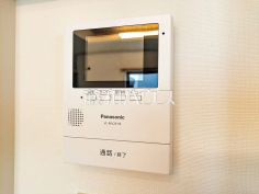 TVモニター付きインターホン訪問者がひと目で分かります TVモニター付きインターホン訪問者がひと目で分かります