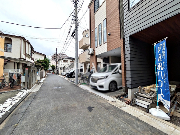 接道状況および現場風景 【板橋区東新町1丁目】 接道状況および現場風景 【板橋区東新町1丁目】