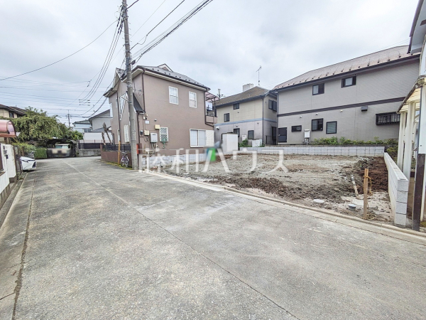 接道状況および現場風景 【小平市小川町1丁目】 接道状況および現場風景 【小平市小川町1丁目】
