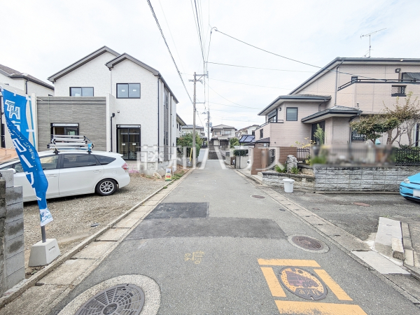 B号棟 接道状況および現場風景 【福岡市東区香椎6丁目】 B号棟 接道状況および現場風景 【福岡市東区香椎6丁目】