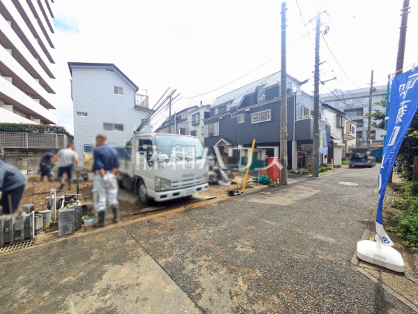 接道状況および現場風景 【富士見市水谷東3丁目】 接道状況および現場風景 【富士見市水谷東3丁目】