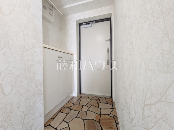 ≪玄関≫ 【ライオンズマンション多摩永山第3】 ≪玄関≫ 【ライオンズマンション多摩永山第3】