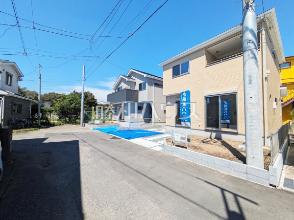 接道状況および現場風景 【武蔵村山市伊奈平5丁目】 接道状況および現場風景 【武蔵村山市伊奈平5丁目】