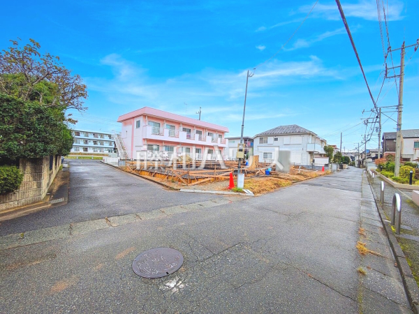 接道状況および現場風景 【八王子市大塚】 接道状況および現場風景 【八王子市大塚】