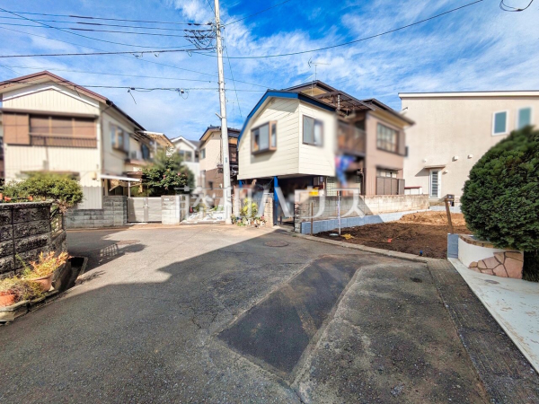 接道状況および現場風景 【清瀬市梅園3丁目】 接道状況および現場風景 【清瀬市梅園3丁目】