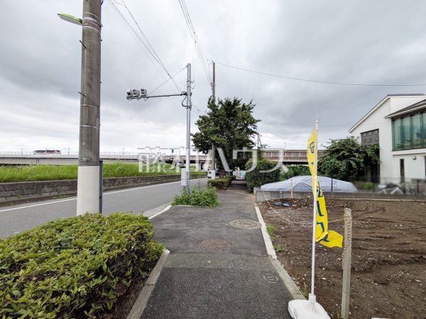 接道状況および現場風景 【世田谷区宇奈根2丁目】 接道状況および現場風景 【世田谷区宇奈根2丁目】