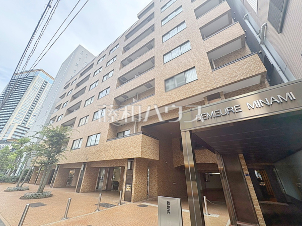 外観 【ドミール南青山】東京メトロ半蔵門線『表参道』駅 徒歩10分! 外観 【ドミール南青山】東京メトロ半蔵門線『表参道』駅 徒歩10分!