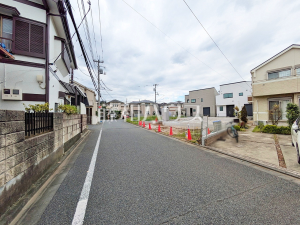 接道状況および現場風景 【練馬区石神井台5丁目】 接道状況および現場風景 【練馬区石神井台5丁目】