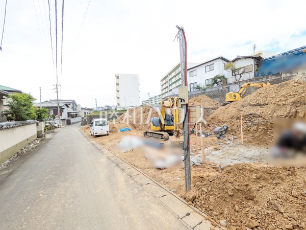 接道状況および現場風景 【福岡市東区舞松原5丁目】 接道状況および現場風景 【福岡市東区舞松原5丁目】