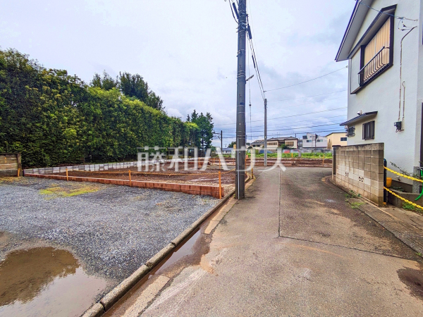 接道状況および現場風景 【小平市天神町3丁目】 接道状況および現場風景 【小平市天神町3丁目】