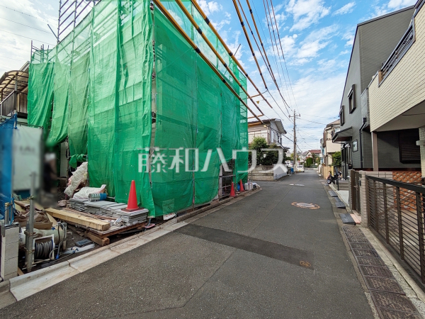 接道状況および現場風景 【練馬区南大泉4丁目】 接道状況および現場風景 【練馬区南大泉4丁目】
