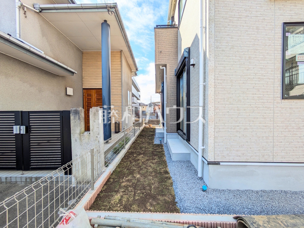 庭 【日野市大字日野】お庭はガーデニングや家庭菜園が楽しめますね。 庭 【日野市大字日野】お庭はガーデニングや家庭菜園が楽しめますね。