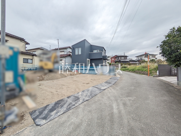 接道状況および現場風景 【糟屋郡粕屋町花ヶ浦4丁目】 接道状況および現場風景 【糟屋郡粕屋町花ヶ浦4丁目】