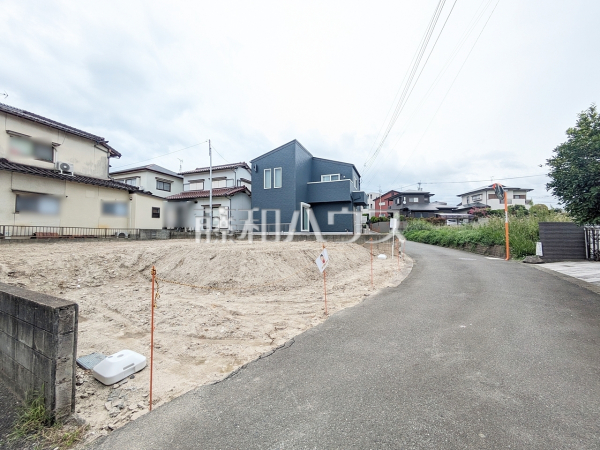 接道状況および現場風景 【糟屋郡粕屋町花ヶ浦4丁目】 接道状況および現場風景 【糟屋郡粕屋町花ヶ浦4丁目】