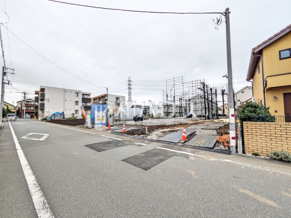 接道状況および現場風景 【日野市東平山2丁目】 接道状況および現場風景 【日野市東平山2丁目】