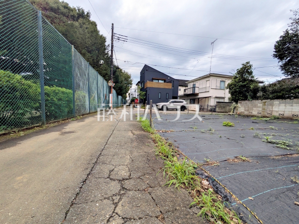 接道状況および現場風景 【小平市上水南町3丁目】 接道状況および現場風景 【小平市上水南町3丁目】