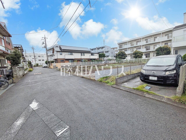接道状況および現場風景 【日野市大坂上3丁目】 接道状況および現場風景 【日野市大坂上3丁目】