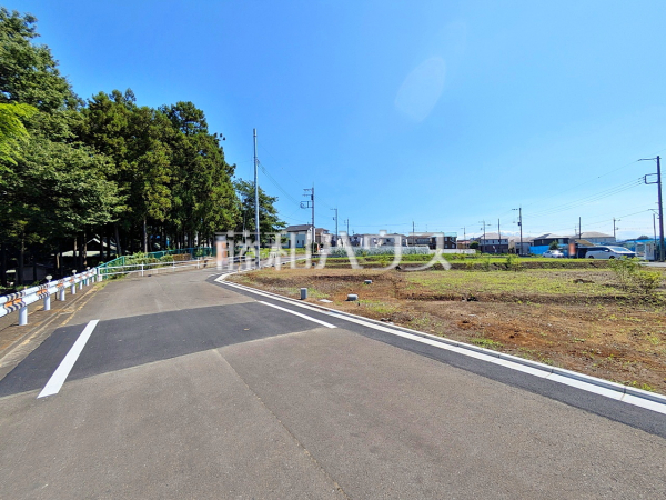 接道状況および現場風景 【日野市新町5丁目】 接道状況および現場風景 【日野市新町5丁目】