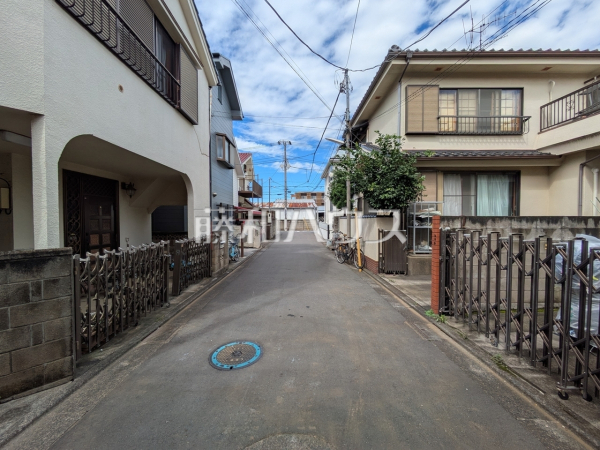 接道状況および現場風景 【練馬区大泉学園町7丁目】 接道状況および現場風景 【練馬区大泉学園町7丁目】