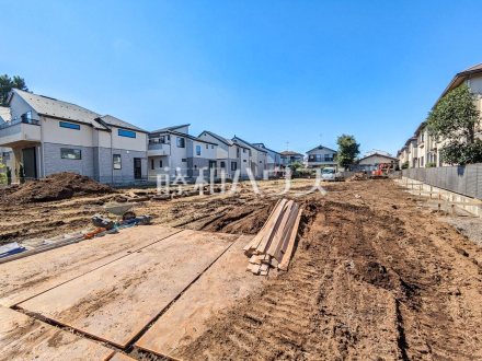 現場風景【東久留米市中央町4丁目】 建物のプレゼンをさせていただきますので、実際の完成イメージを思い描いていただくことができます。お気軽にお問合せ下さい。 /撮影日2026/09/24