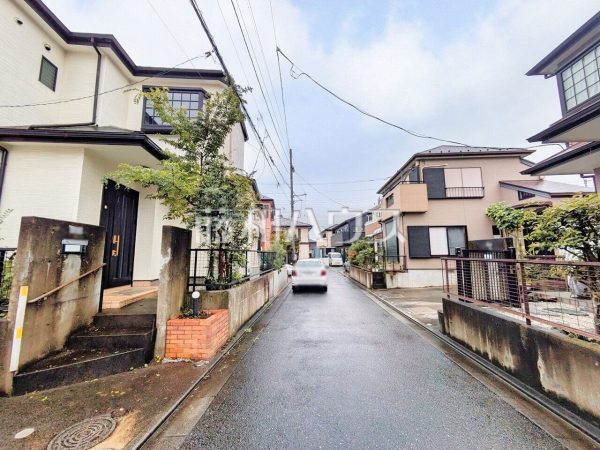 接道状況および現場風景 【所沢市大字久米】 接道状況および現場風景 【所沢市大字久米】