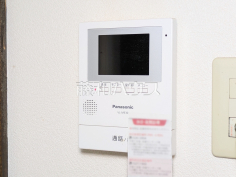 TVモニター付きインターホン 【立川市砂川町4丁目】訪問者がわかるTVモニター付インターホンは、お子様のお留守番にも活躍するかも?! TVモニター付きインターホン 【立川市砂川町4丁目】訪問者がわかるTVモニター付インターホンは、お子様のお留守番にも活躍するかも?!