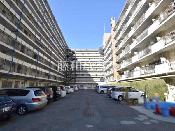 駐車場 【マンション国領】 駐車場 【マンション国領】