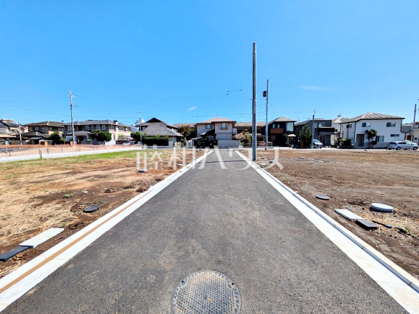 接道状況および現場風景 【小金井市貫井南町5丁目】 接道状況および現場風景 【小金井市貫井南町5丁目】