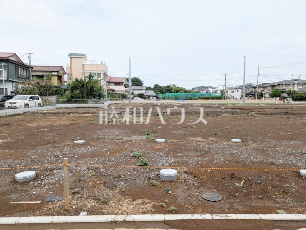 L号棟付近(写真奥) 現地写真 【小金井市貫井南町5丁目】 L号棟付近(写真奥) 現地写真 【小金井市貫井南町5丁目】