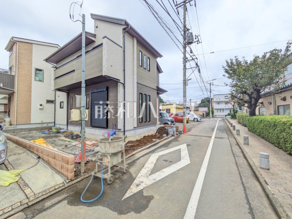 接道状況および現場風景 【立川市幸町5丁目】 接道状況および現場風景 【立川市幸町5丁目】