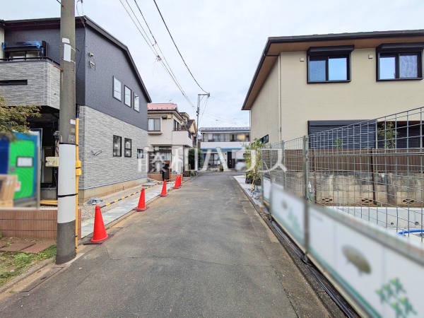 接道状況および現場風景 【練馬区大泉学園町8丁目】 接道状況および現場風景 【練馬区大泉学園町8丁目】