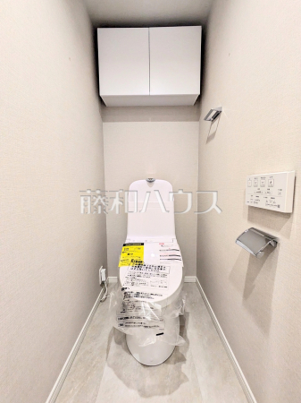 トイレ 【西東京市富士町2丁目 ユアコート東伏見弐番館】 トイレ 【西東京市富士町2丁目 ユアコート東伏見弐番館】