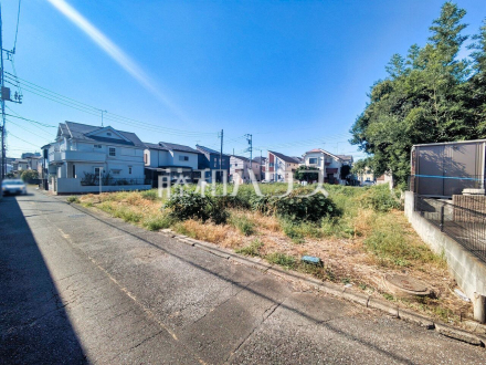 現場風景【東久留米市氷川台1丁目】 見学はしたいけど、なかなか時間が取れない・・・そんな方に出勤前や仕事終わりにマイホームを見学できるサポートをいたします。 /撮影日2026/10/11